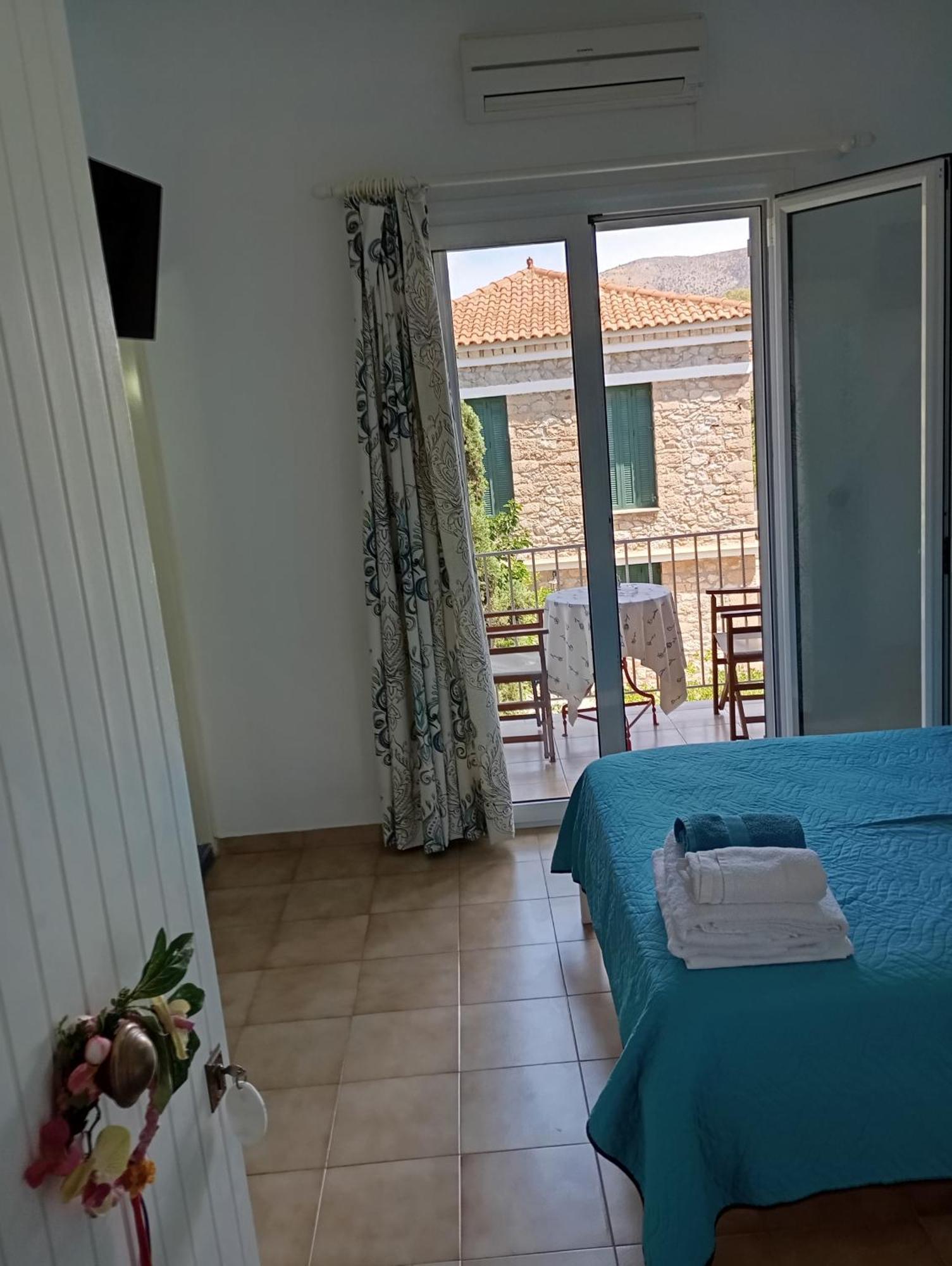 Anastasias Apartments Iria Exterior photo