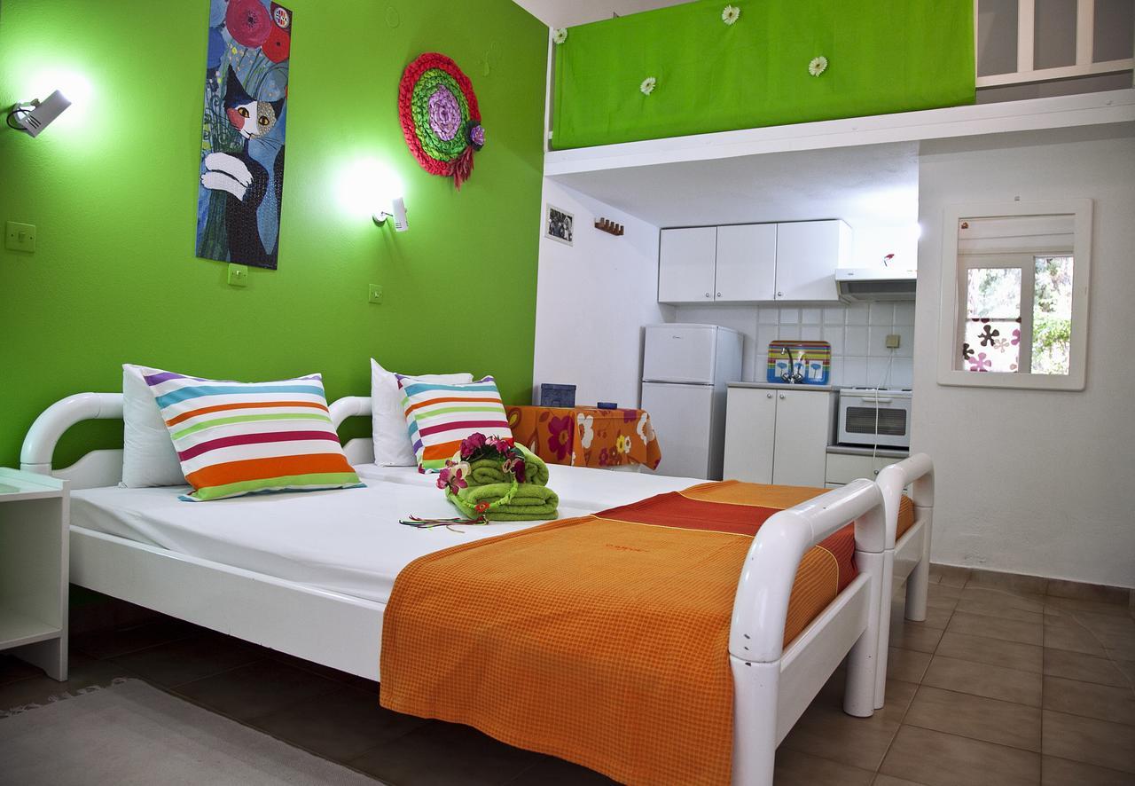 Anastasias Apartments Iria Exterior photo